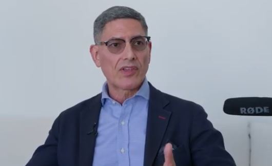 Voće broj 1 za dugovječnost, čuva mozak i nervni sistem, a u ovom periodu ga ima na pretek: Kaže čuveni ljekar Voće broj 1 za dugovječnost, čuva mozak i nervni sistem, a u ovom periodu ga ima na pretek: Kaže čuveni ljekar - featured image