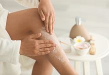 OVE TAČKICE NA NOGAMA VAM KVARE LJETO? Evo kako da ih se riješite, koža će vam biti glatka