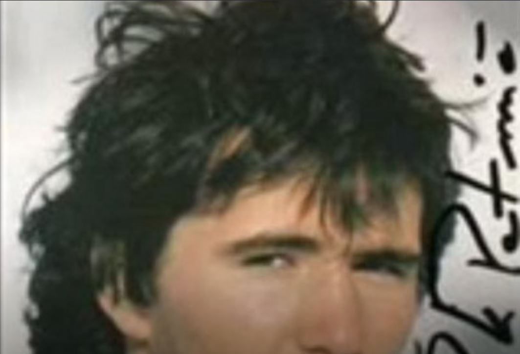 ŽENE U JUGOSLAVIJI SU ZBOG NJEGA SEKLE VENE! Bio je BOEM I GENIJE, poginuo je u 27. godini – njegov tragičan kraj potresao je sve - featured image