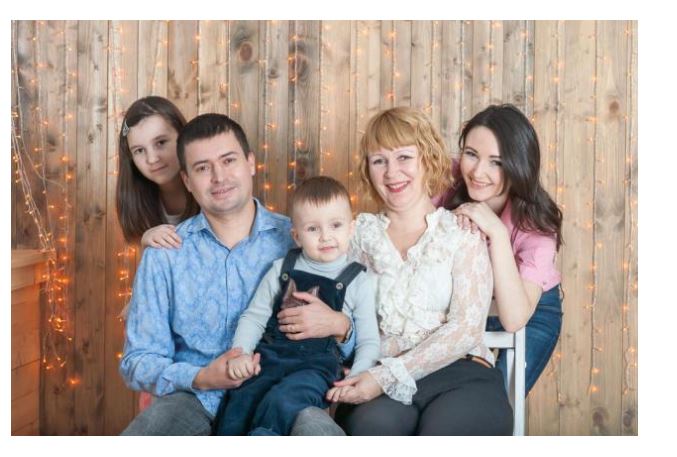 Mariju i 4 dece muž je napustio zbog starlete: Namerno sam ga primila nazad u kuću, a posle pola sata je otišao bez reči - featured image