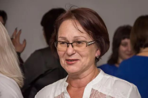 Gordana došla iz Švedske posle 30 godina na svadbu sestrića: Tetka htela sve da zadivi, pa samu sebe neviđeno osramotila - featured image