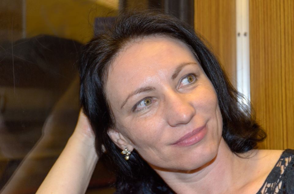 Ljubica iz Jagodine je bolesnom mužu menjala pelene i kupala ga, a onda saznala šok istinu: “Nepoznata žena pokucala mi je na vrata i otreznila me” - featured image