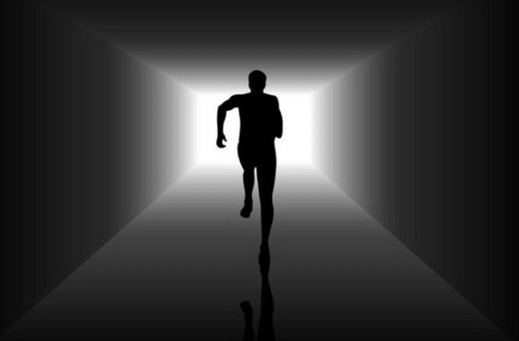 DA LI FIGURA TRČI PREMA VAMA ILI TRČI KAO DA SE UDALJAVA OD VAS? Ovaj test otkriva DA LI IMATE MUŠKI ILI ŽENSKI MOZAK - featured image