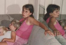 Ova slika nastala je 1994. godine: Slikao nas je muž i rekao da mi je to POSLJEDNJA NOĆ koju ću provesti živa – evo GDJE SAM DANAS Ova slika nastala je 1994. godine: Slikao nas je muž i rekao da mi je to POSLJEDNJA NOĆ koju ću provesti živa – evo GDJE SAM DANAS - featured image