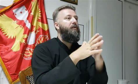 (VIDEO) “Na grobu NE PALITE CIGARETU i ne nosite plastično cvijeće” Otac Predrag Popović o greškama koje svi čine odlaskom na groblje - featured image