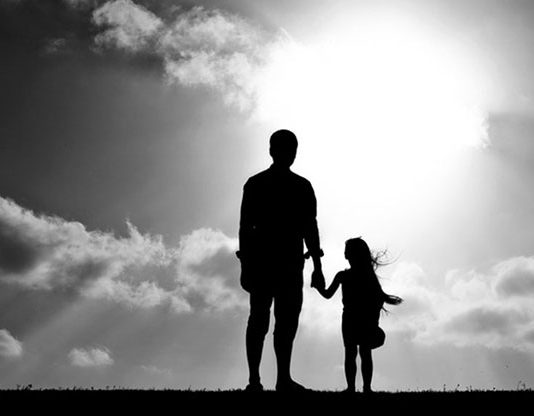 Otac i ćerka nestali u Pirinejima pet godina kasnije, planinari su otkrili ono što je bilo skriveno duboko u planinskoj pukotini Otac i ćerka nestali u Pirinejima pet godina kasnije, planinari su otkrili ono što je bilo skriveno duboko u planinskoj pukotini - featured image