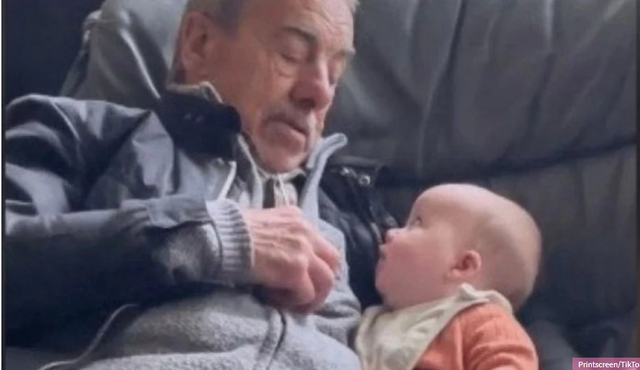 On je deda godine: Zamolila je tatu da joj pričuva dete, a on je uradio nešto što nikome u Srbiji nikad nije palo na pamet - featured image