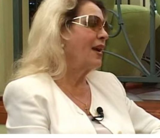 NAJFATALNlJA ŽENA BlVŠE JUG0SLAVlJE NAPUSTlLA JE BE0GRAD: Srce joj je slomljeno, a evo kako izgleda u 9. deceniji… NAJFATALNlJA ŽENA BlVŠE JUG0SLAVlJE NAPUSTlLA JE BE0GRAD: Srce joj je slomljeno, a evo kako izgleda u 9. deceniji… - featured image