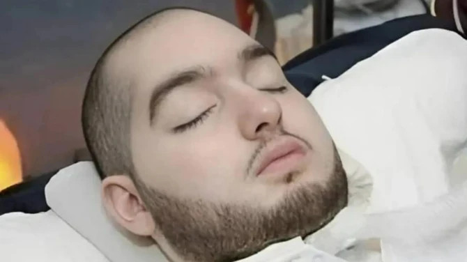 Saudijski USPAVANI PRINC u komi je već 20 GODINA: Ne pomaže mu ni SVE BLAGO OVOG SVIJETA, ali roditelji ne gube nadu: “Da je Bog htio da pogine u toj nesreći, moj sin bi odavno bio u grobu” - featured image