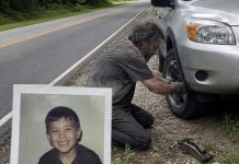 Osamnaest godina nakon što je moj sin nestao, beskućnik mi je promijenio probušenu gumu na Ruti 9… Ali ono što je ostavio u mom automobilu potpuno me slomilo Osamnaest godina nakon što je moj sin nestao, beskućnik mi je promijenio probušenu gumu na Ruti 9… Ali ono što je ostavio u mom automobilu potpuno me slomilo - featured image